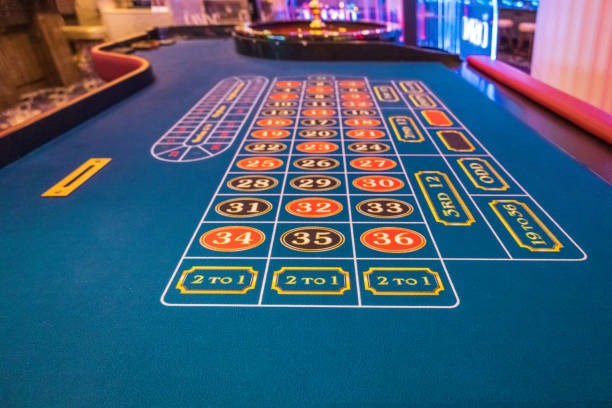 merdeka slot mobile app interface showing live-dealer tables on Android